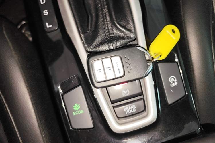 Used Honda Crider 2019 180 Turbo CVT Luxury Edition China V Interior 1