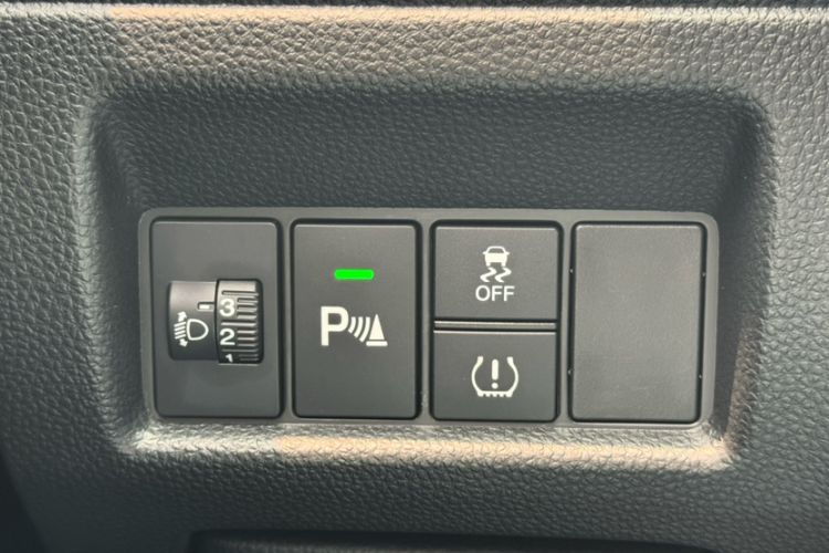 Used Honda Crider 2019 180 Turbo CVT Luxury Edition China VI Emission Standard Interior 6