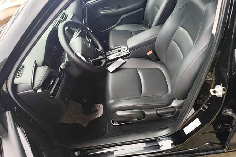 Used Honda Crider 2019 180 Turbo CVT Luxury Edition China V Left Front Seat