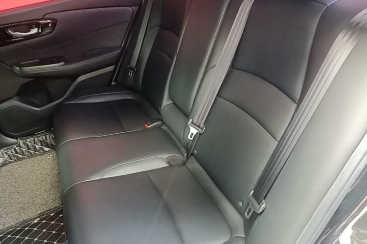 Used Honda Crider 2019 180 Turbo CVT Luxury Edition China VI Emission Standard Left Rear Seat