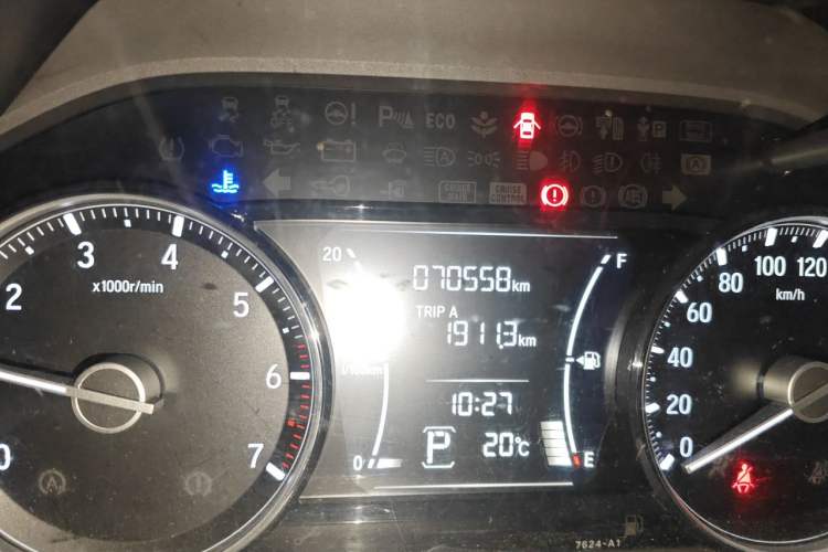 Used Honda Crider 2019 180 Turbo CVT Comfort Version China VI Odometer Close Up