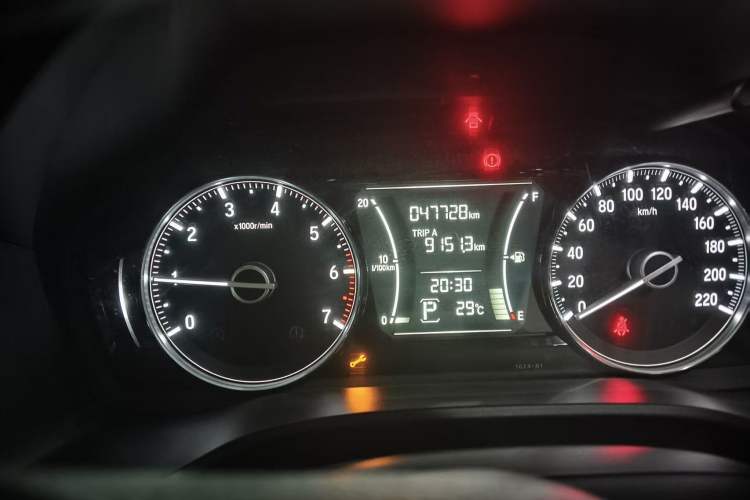 Used Honda Crider 2019 180 Turbo CVT Luxury Edition China VI Emission Standard Odometer Close Up