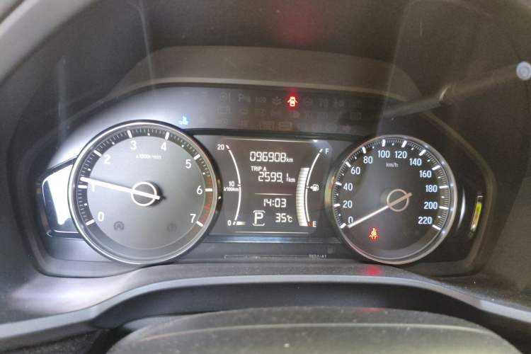 Used Honda Crider 2019 180 Turbo CVT Comfort Edition China V Odometer Close Up