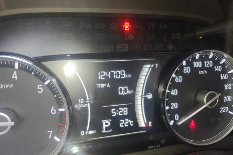 Used Honda Crider 2019 180 Turbo CVT Luxury Edition China VI Emission Standard Odometer Close Up