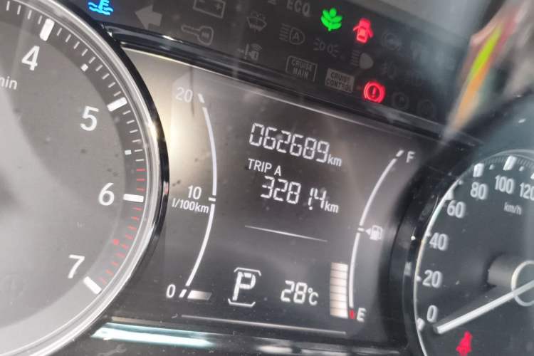Used Honda Crider 2019 180 Turbo CVT Comfort Version China VI Odometer Close Up
