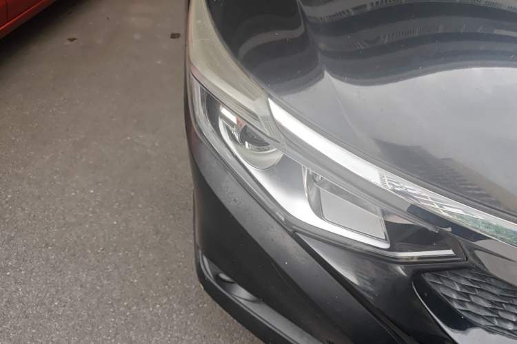 Used Honda Crider 2019 180 Turbo CVT Luxury Edition China V Right Front Headlight