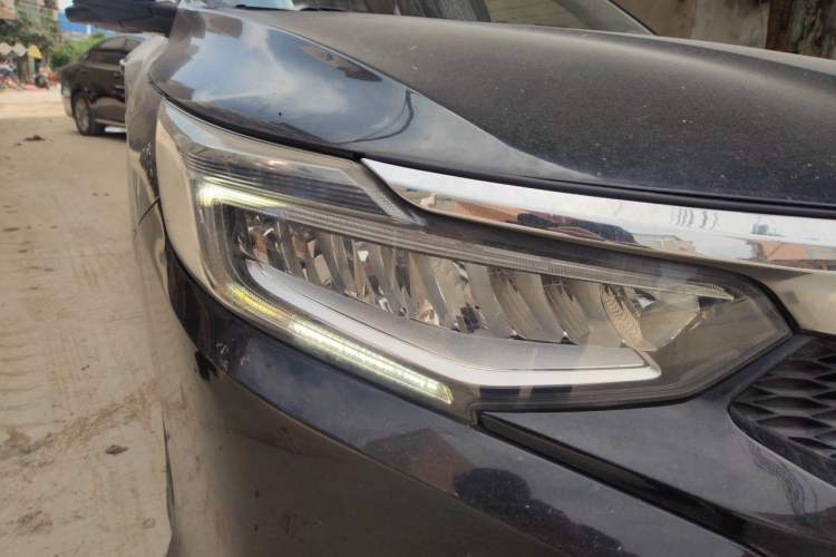 Used Honda Crider 2019 180 Turbo CVT Leading Edition China V Right Front Headlight