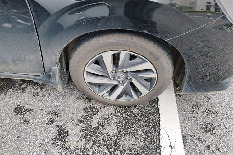 Used Honda Crider 2019 180 Turbo CVT Comfort Edition China V Right Front Wheel Hub