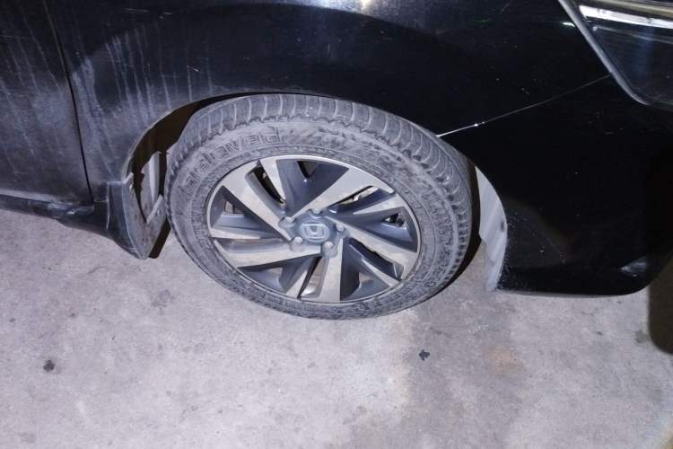 Used Honda Crider 2019 180 Turbo CVT Comfort Edition China V Right Front Wheel Hub