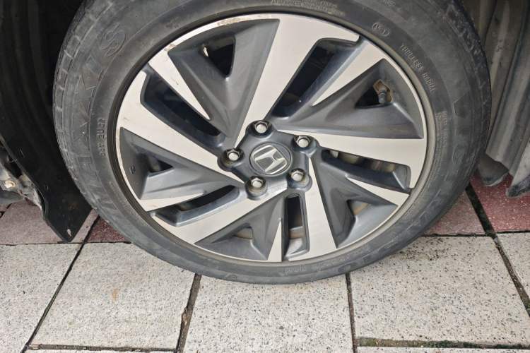 Used Honda Crider 2019 180 Turbo CVT Comfort Edition China V Right Front Wheel Hub