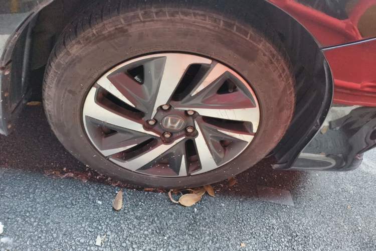 Used Honda Crider 2019 180 Turbo CVT Comfort Edition China V Right Front Wheel Hub
