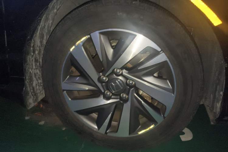 Used Honda Crider 2019 180 Turbo CVT Leading Edition China V Right Front Wheel Hub
