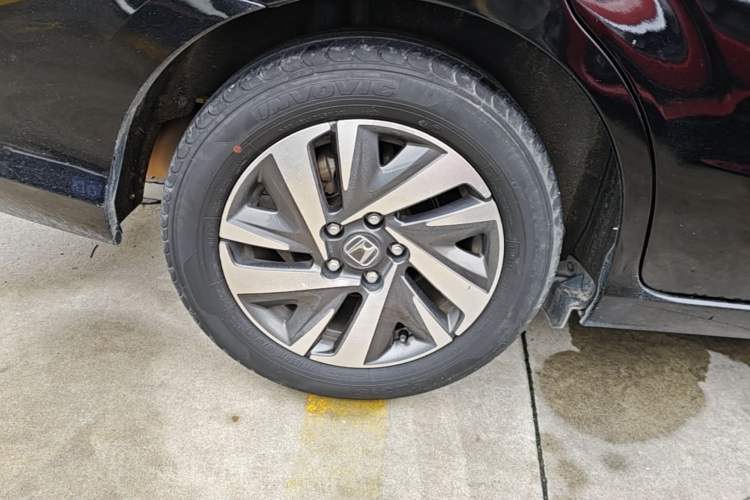 Used Honda Crider 2019 180 Turbo CVT Luxury Edition China VI Emission Standard Right Rear Wheel Hub