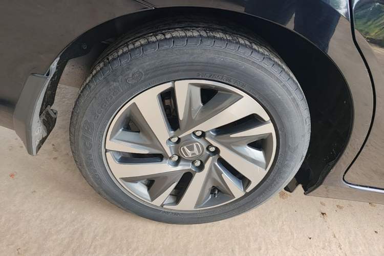 Used Honda Crider 2019 180 Turbo CVT Leading Edition China V Right Rear Wheel Hub