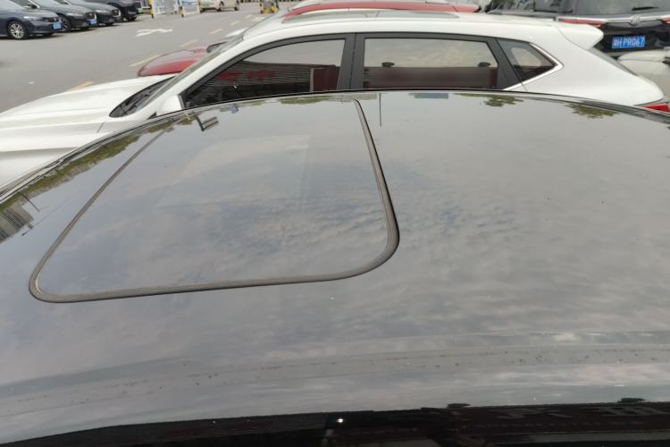 Used Honda Crider 2019 180 Turbo CVT Luxury Edition China VI Emission Standard Roof