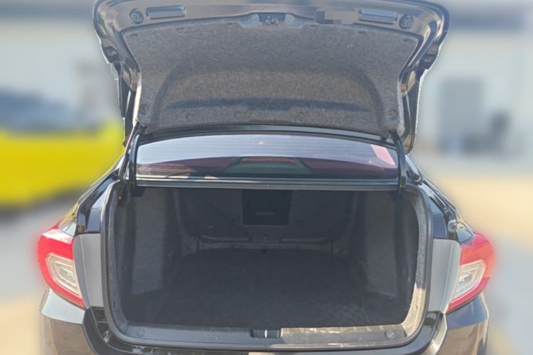 Used Honda Crider 2019 180 Turbo CVT Leading Edition China VI Trunk