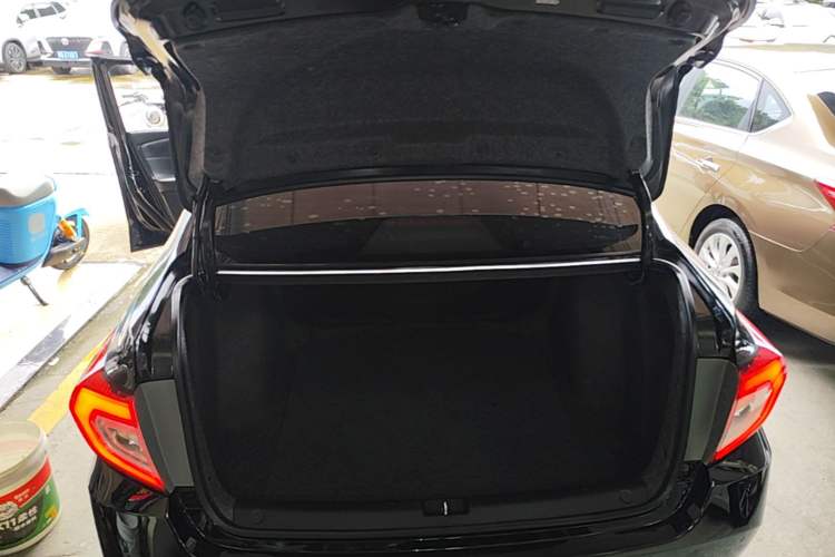 Used Honda Crider 2019 180 Turbo CVT Luxury Edition China V Trunk