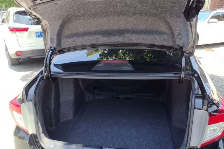 Used Honda Crider 2019 180 Turbo CVT Comfort Edition China V Trunk