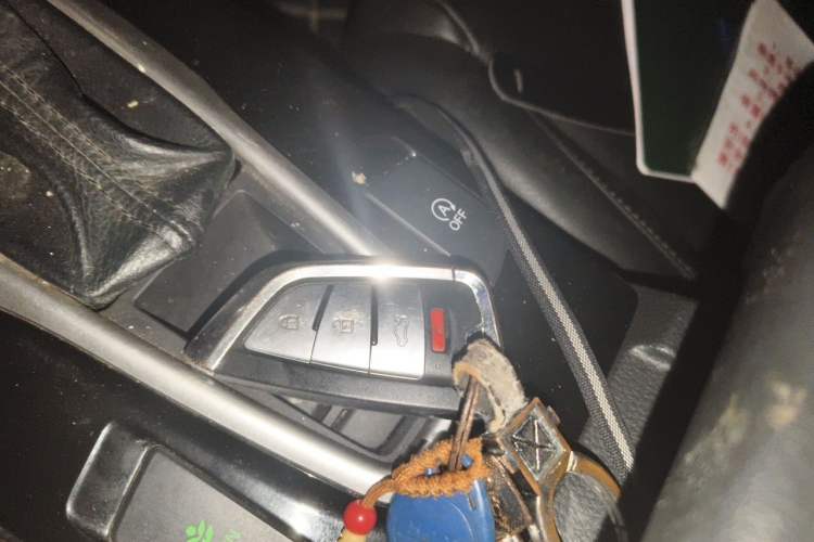 Used Honda Crider 2019 180 Turbo CVT Leading Edition China VI Vehicle Key