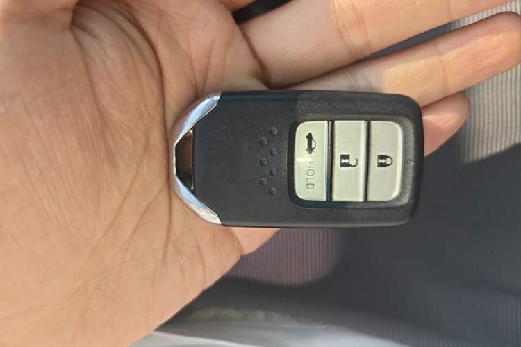 Used Honda Crider 2019 180 Turbo CVT Leading Edition China VI Vehicle Key