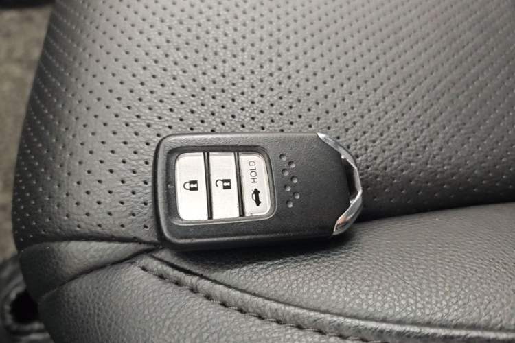 Used Honda Crider 2019 180 Turbo CVT Comfort Version China VI Vehicle Key