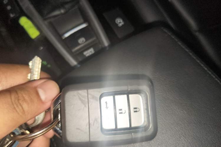 Used Honda Crider 2019 180 Turbo CVT Leading Edition China V Vehicle Key