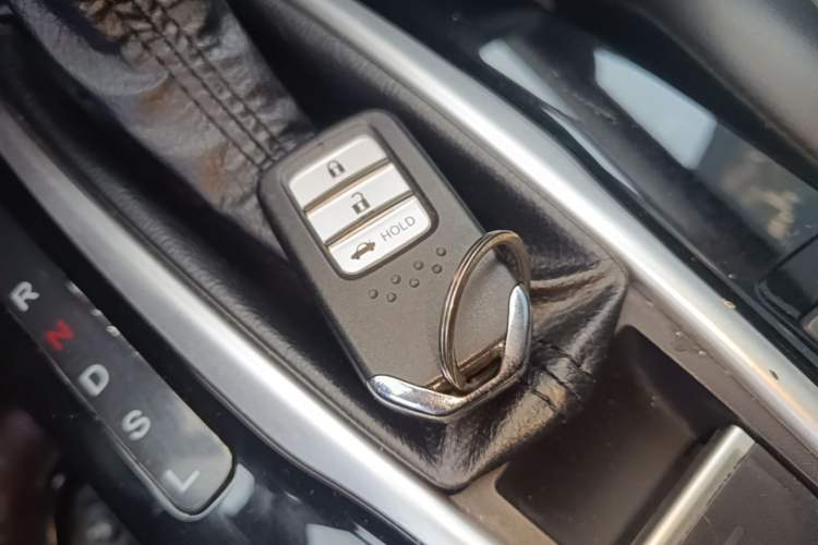 Used Honda Crider 2019 180 Turbo CVT Luxury Edition China VI Emission Standard Vehicle Key