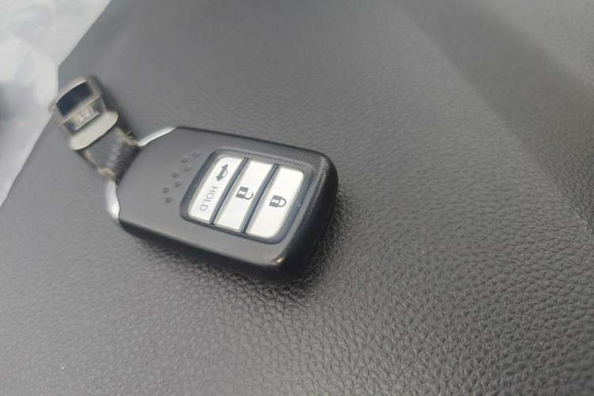 Used Honda Crider 2019 180 Turbo CVT Luxury Edition China VI Emission Standard Vehicle Key