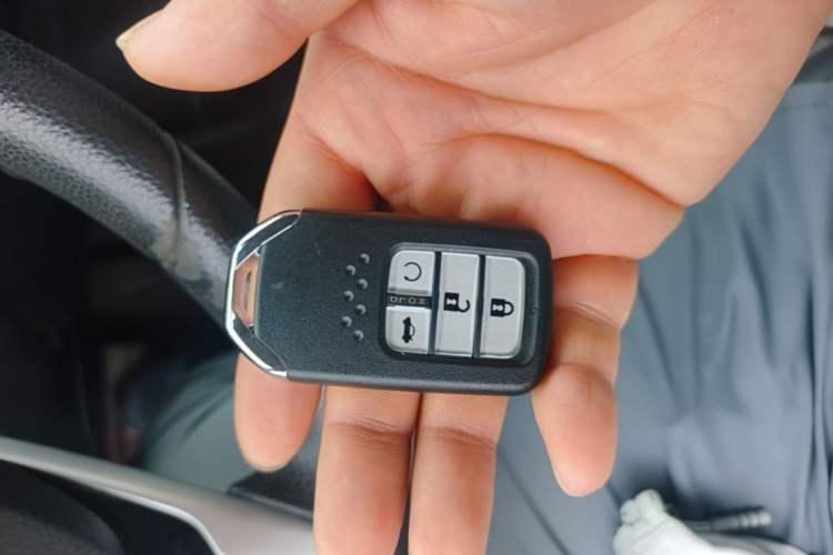Used Honda Crider 2019 180 Turbo CVT Leading Edition China VI Vehicle Key