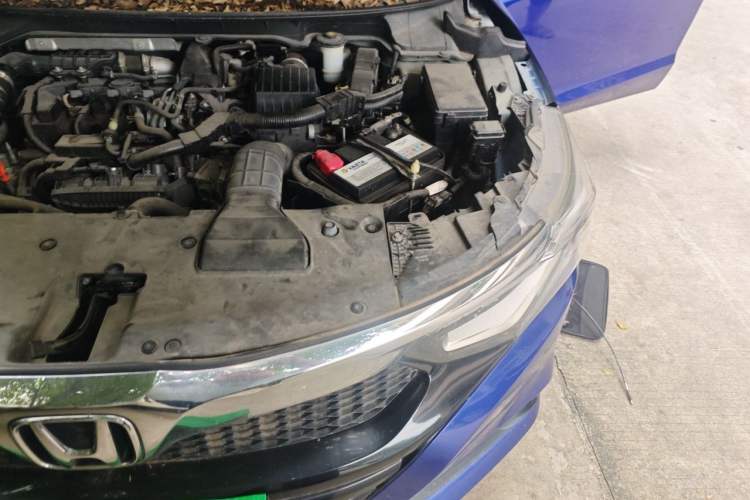 Used Honda Crider 2019 180 Turbo CVT Leading Edition China V Engine Bay Left