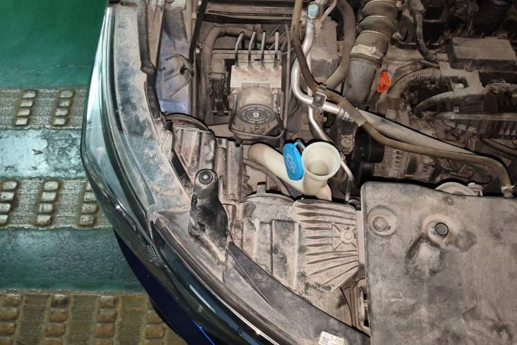 Used Honda Crider 2019 180 Turbo CVT Luxury Edition China V Engine Bay Right
