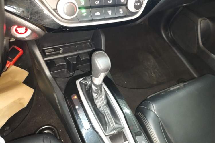 Used Honda Crider 2019 180 Turbo CVT Comfort Version China VI Gear Lever