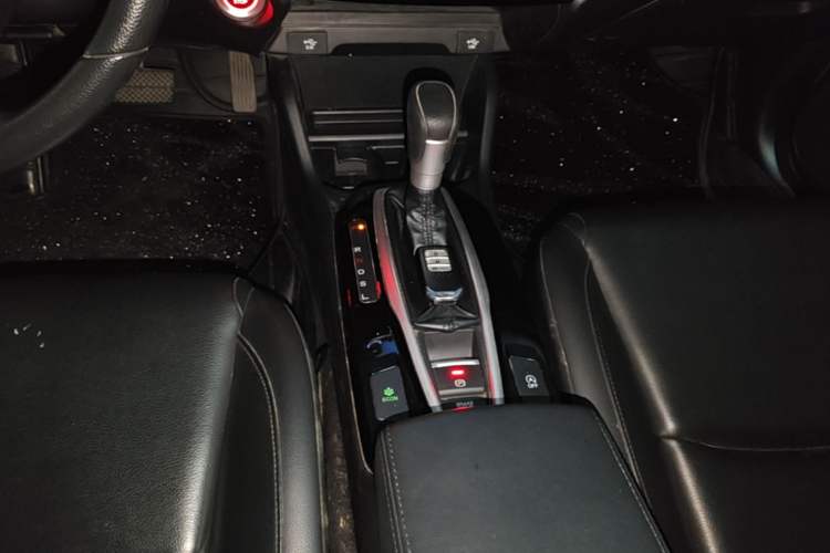Used Honda Crider 2019 180 Turbo CVT Leading Edition China VI Gear Lever