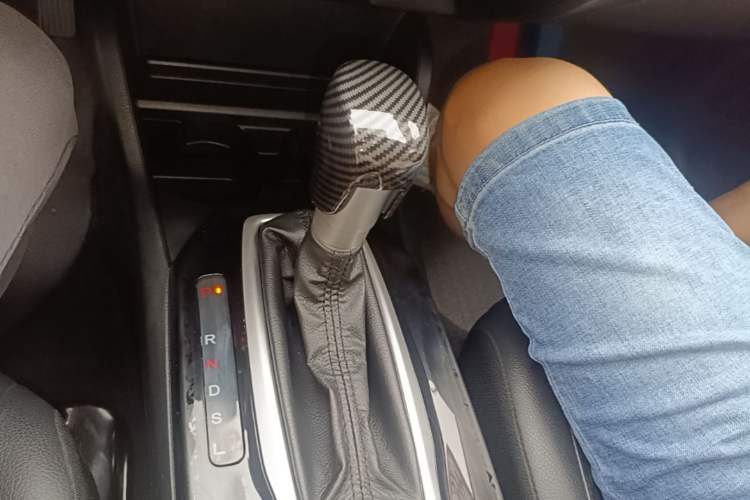 Used Honda Crider 2019 180 Turbo CVT Luxury Edition China VI Emission Standard Gear Lever