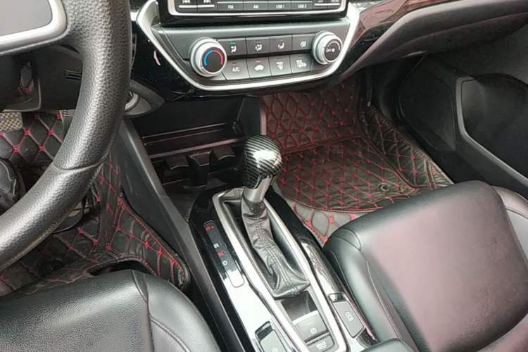 Used Honda Crider 2019 180 Turbo CVT Luxury Edition China V Gear Lever