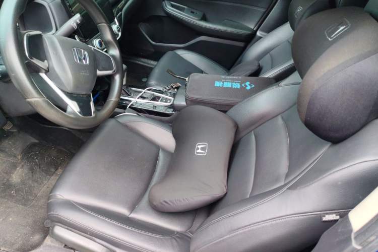 Used Honda Crider 2019 180 Turbo CVT Luxury Edition China V Left Front Seat