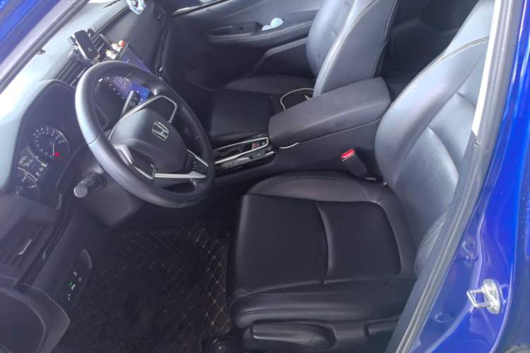 Used Honda Crider 2019 180 Turbo CVT Luxury Edition China V Left Front Seat
