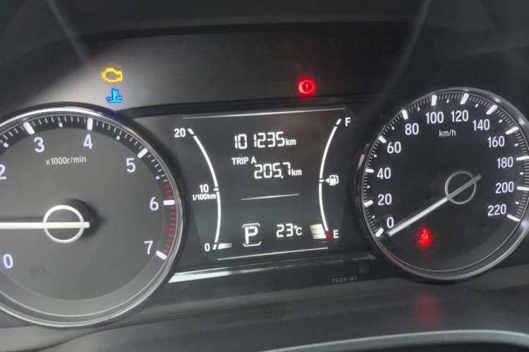 Used Honda Crider 2019 180 Turbo CVT Luxury Edition China V Odometer Close Up