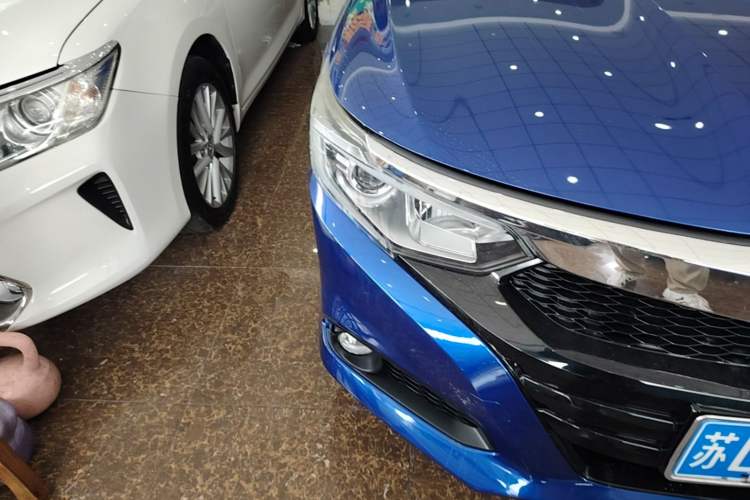 Used Honda Crider 2019 180 Turbo CVT Luxury Edition China V Right Front Headlight