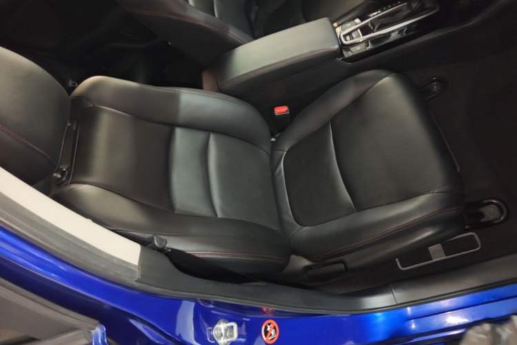 Used Honda Crider 2019 180 Turbo CVT Comfort Edition China V Right Front Seat