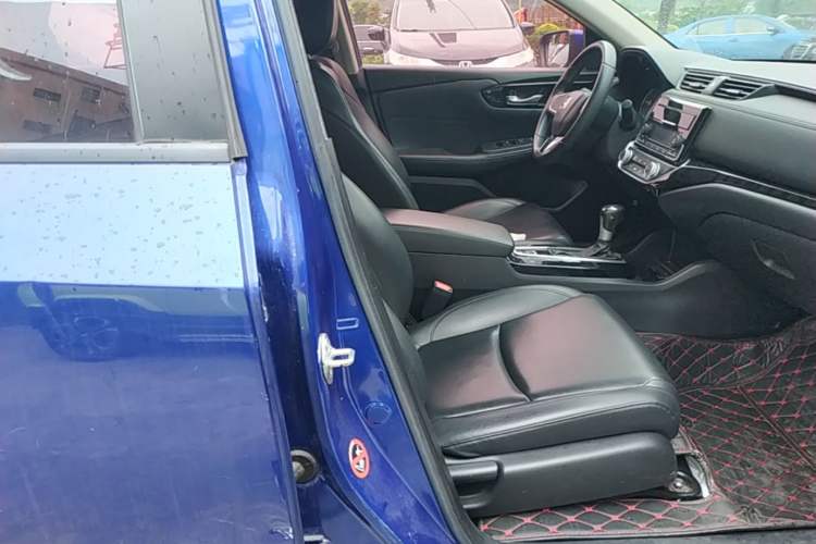 Used Honda Crider 2019 180 Turbo CVT Luxury Edition China V Right Front Seat