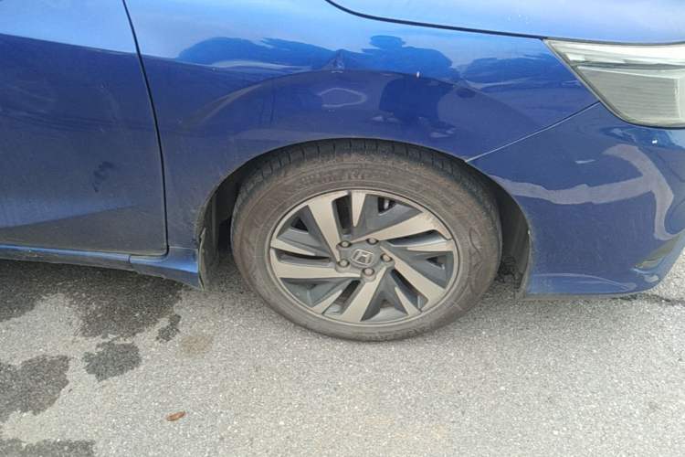 Used Honda Crider 2019 180 Turbo CVT Luxury Edition China V Right Front Wheel Hub
