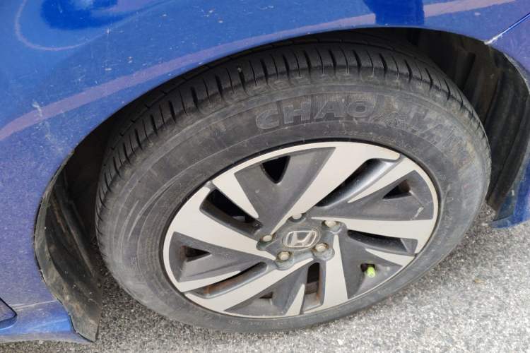 Used Honda Crider 2019 180 Turbo CVT Luxury Edition China V Right Front Wheel Hub
