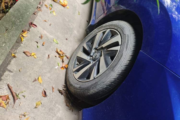 Used Honda Crider 2019 180 Turbo CVT Leading Edition China V Right Front Wheel Hub