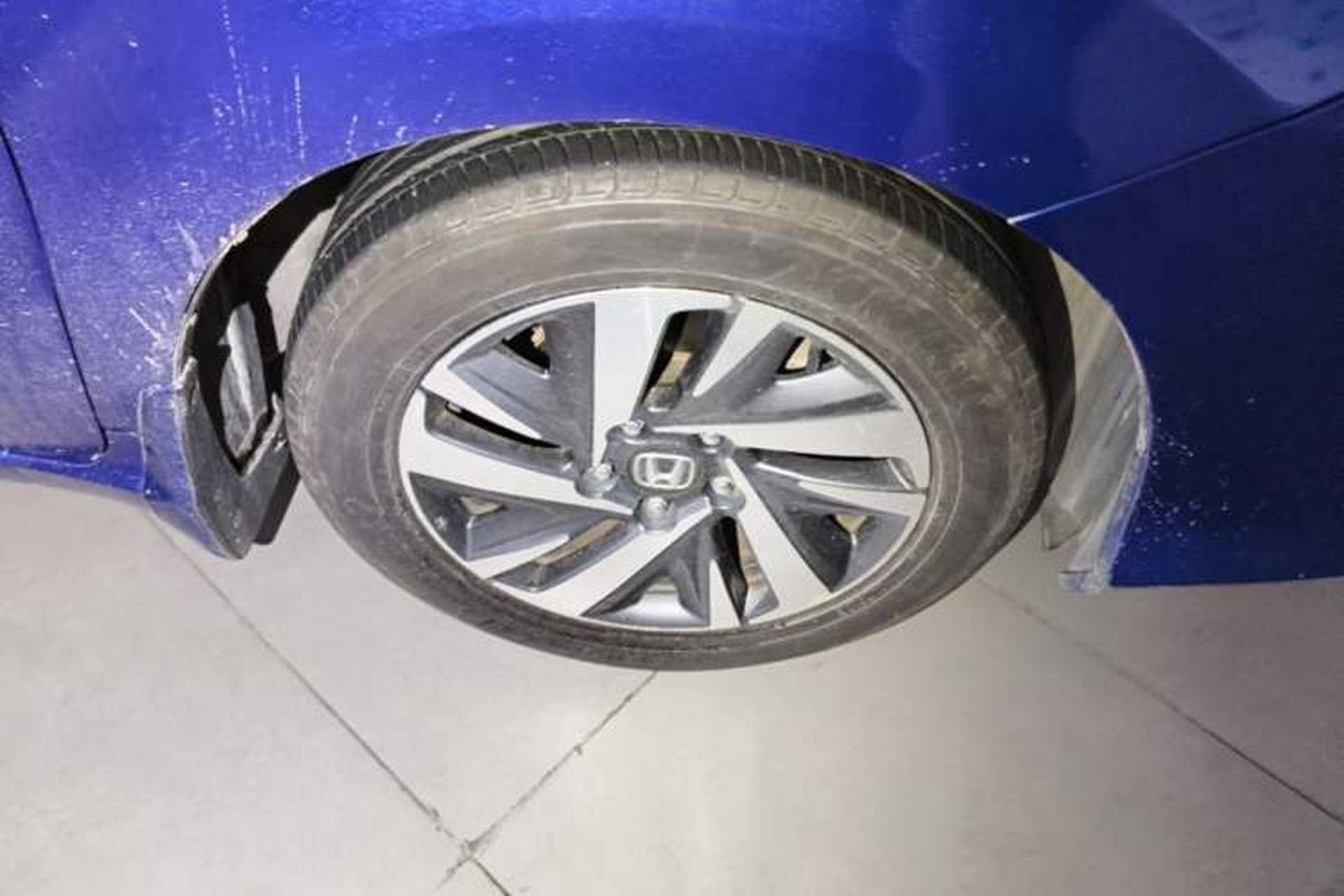 Used Honda Crider 2019 180 Turbo CVT Luxury Edition China V Right Front Wheel Hub