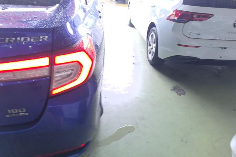Used Honda Crider 2019 180 Turbo CVT Luxury Edition China V Right Rear Taillight