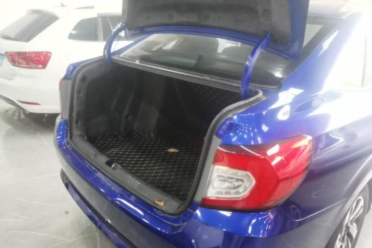 Used Honda Crider 2019 180 Turbo CVT Leading Edition China VI Trunk