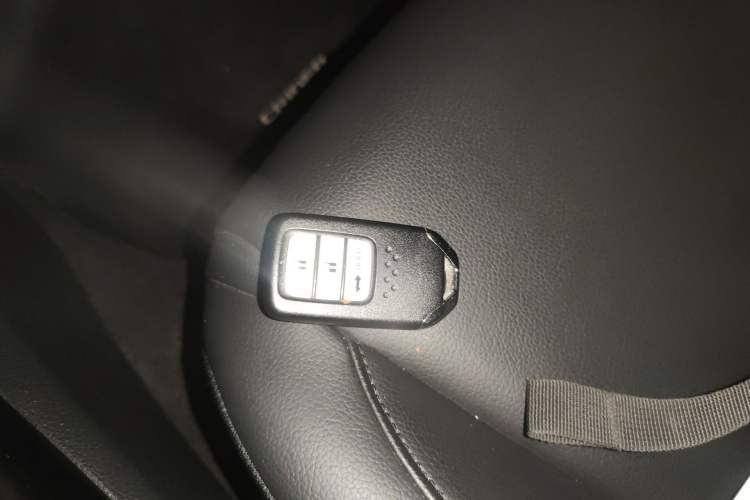 Used Honda Crider 2019 180 Turbo CVT Luxury Edition China VI Emission Standard Vehicle Key