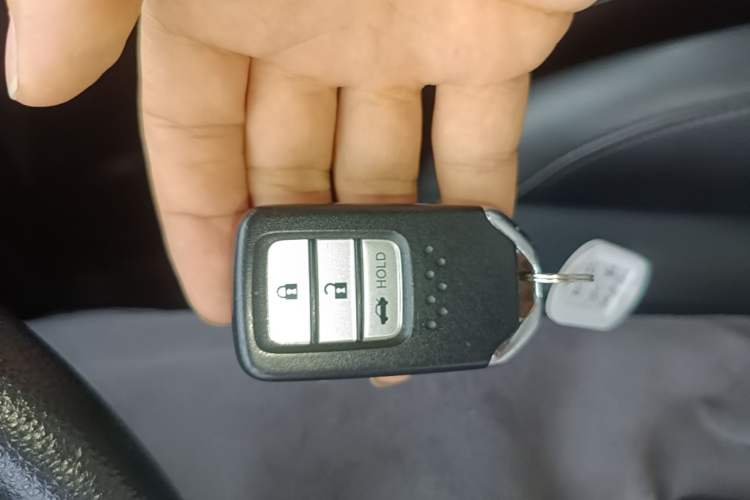 Used Honda Crider 2019 180 Turbo CVT Luxury Edition China VI Emission Standard Vehicle Key