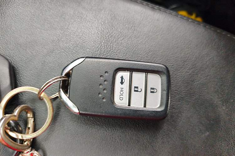 Used Honda Crider 2019 180 Turbo CVT Luxury Edition China VI Emission Standard Vehicle Key